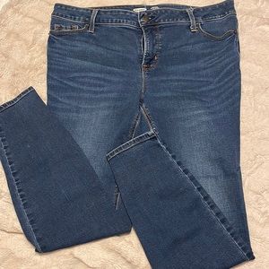 Dark Wash Super Skinny Jeans